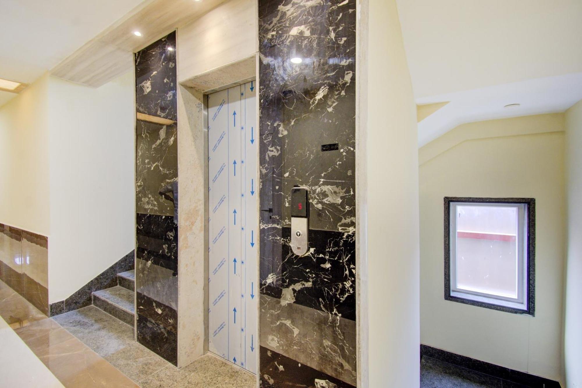 Super Townhouse Gokul Regency Near Dum Dum Metro Station Hotel Kalkutta Kültér fotó