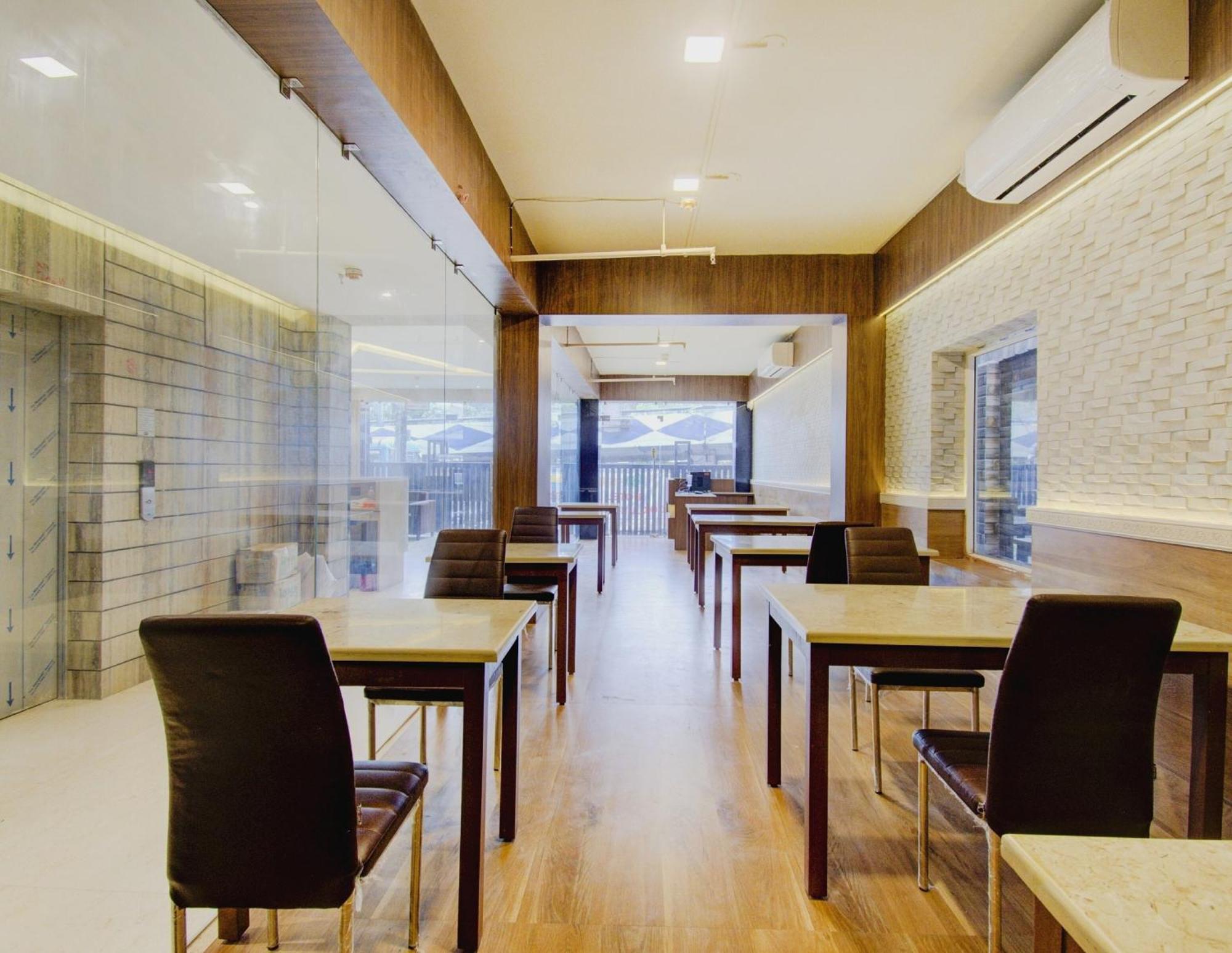 Super Townhouse Gokul Regency Near Dum Dum Metro Station Hotel Kalkutta Kültér fotó